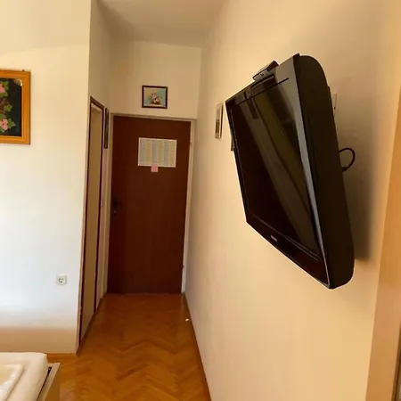Pensión Dragica Makarska
