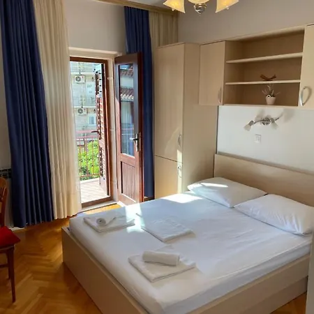 Dragica Gæstehus 3*