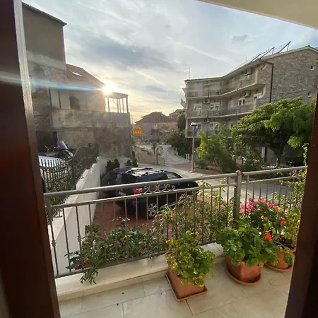 Guest house Dragica Makarska